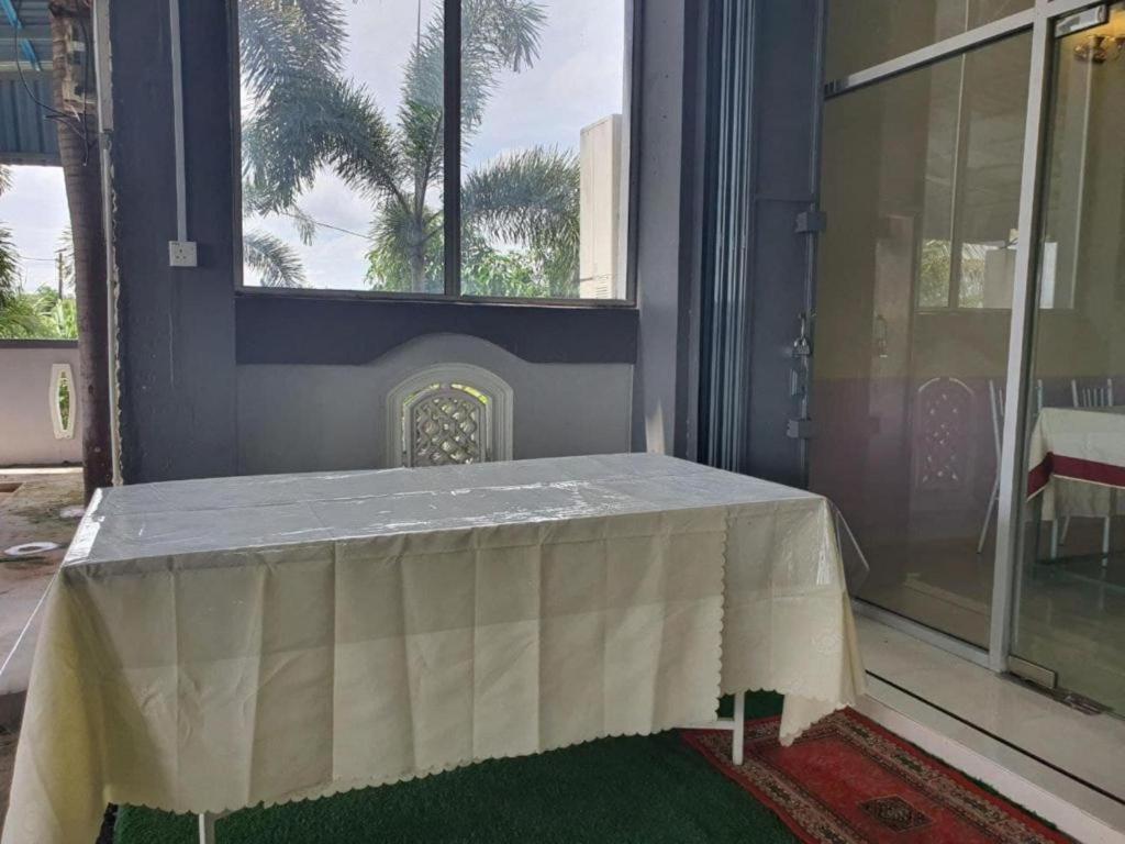 Oyo 90404 Hotel Z Dirgahayu 313 Pasir Mas Eksteriør billede
