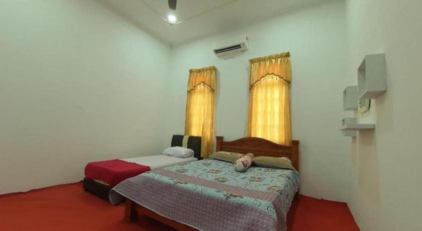 Oyo 90404 Hotel Z Dirgahayu 313 Pasir Mas Eksteriør billede